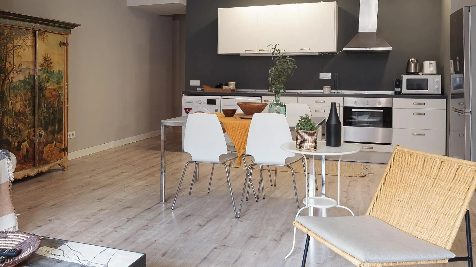 Letsgo Diagonal Avenue Apartment Barcelona