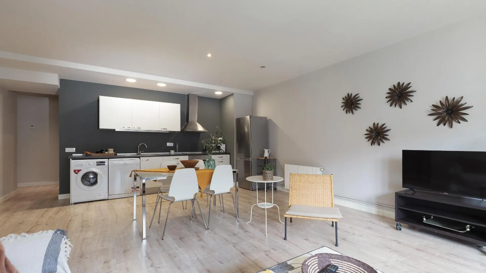 Letsgo Diagonal Avenue Apartment Барселона